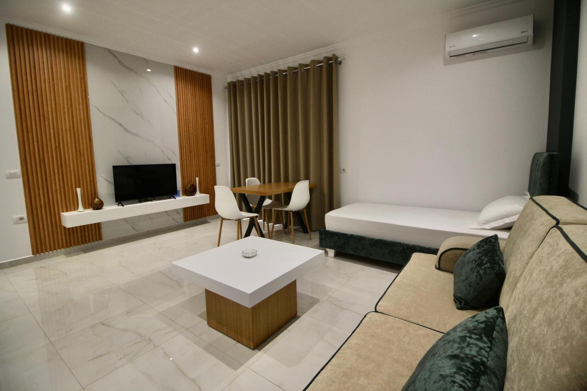 Sela Apartments Sarande Exterior photo