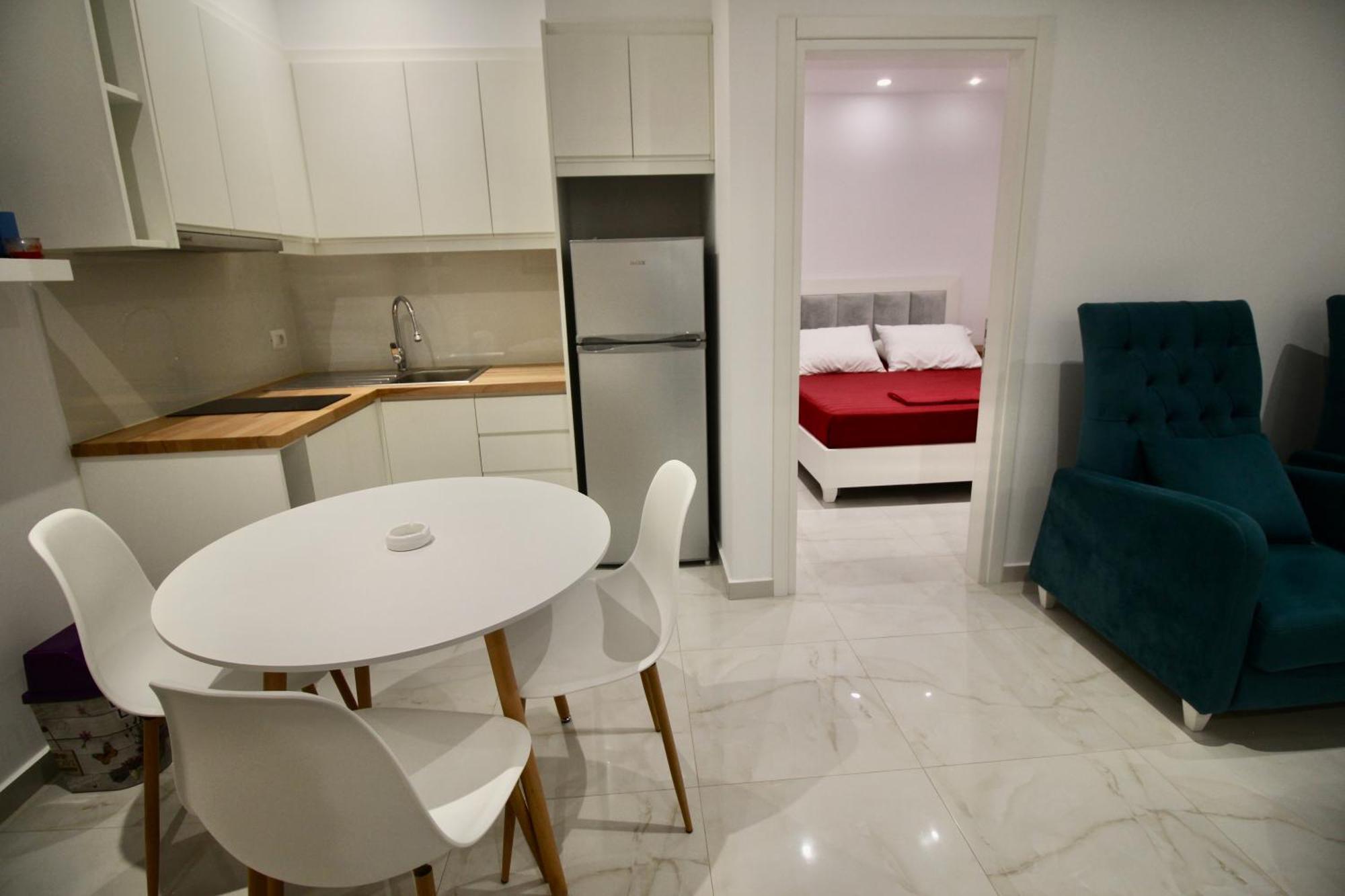 Sela Apartments Sarande Exterior photo