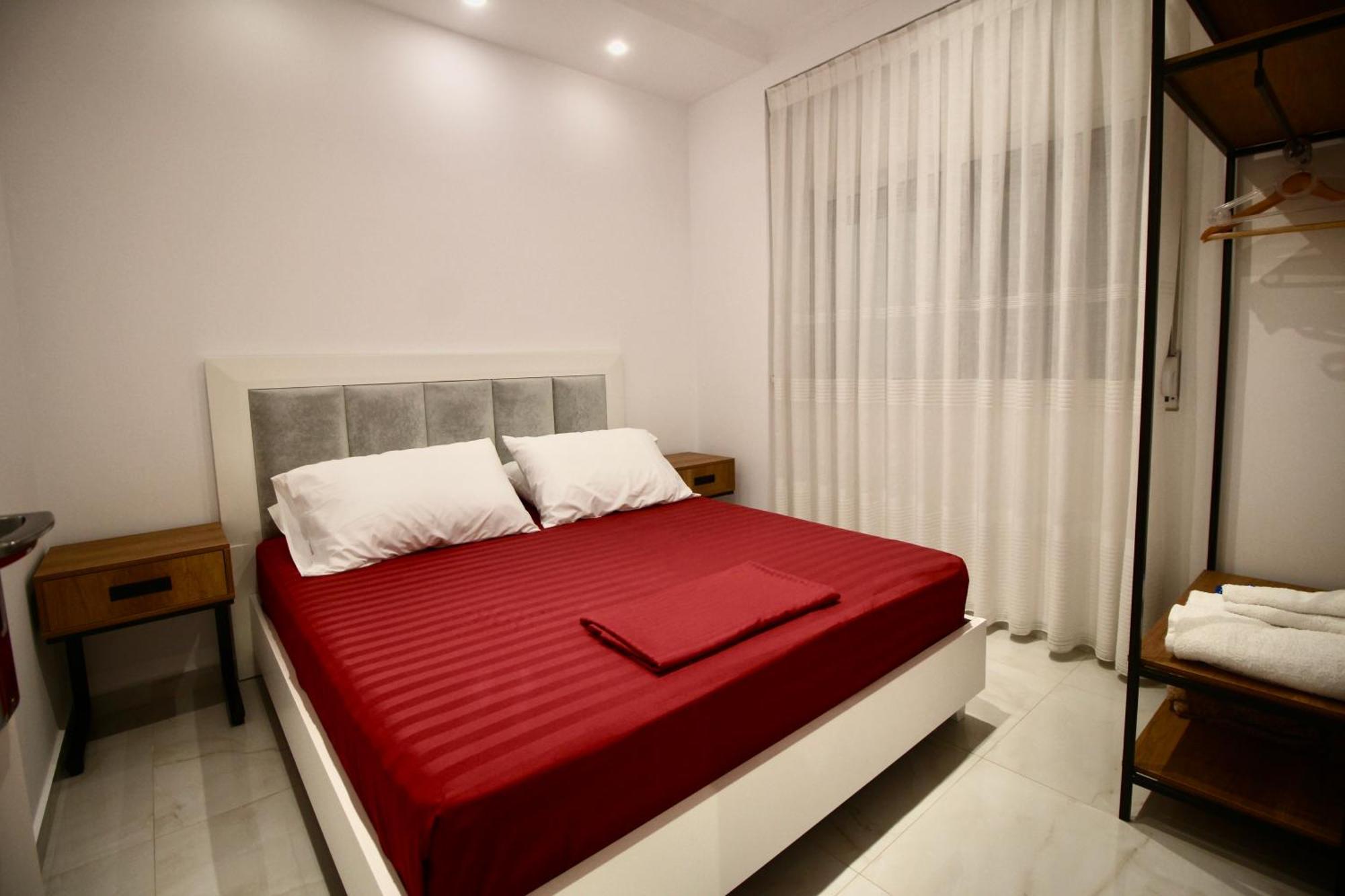 Sela Apartments Sarande Exterior photo
