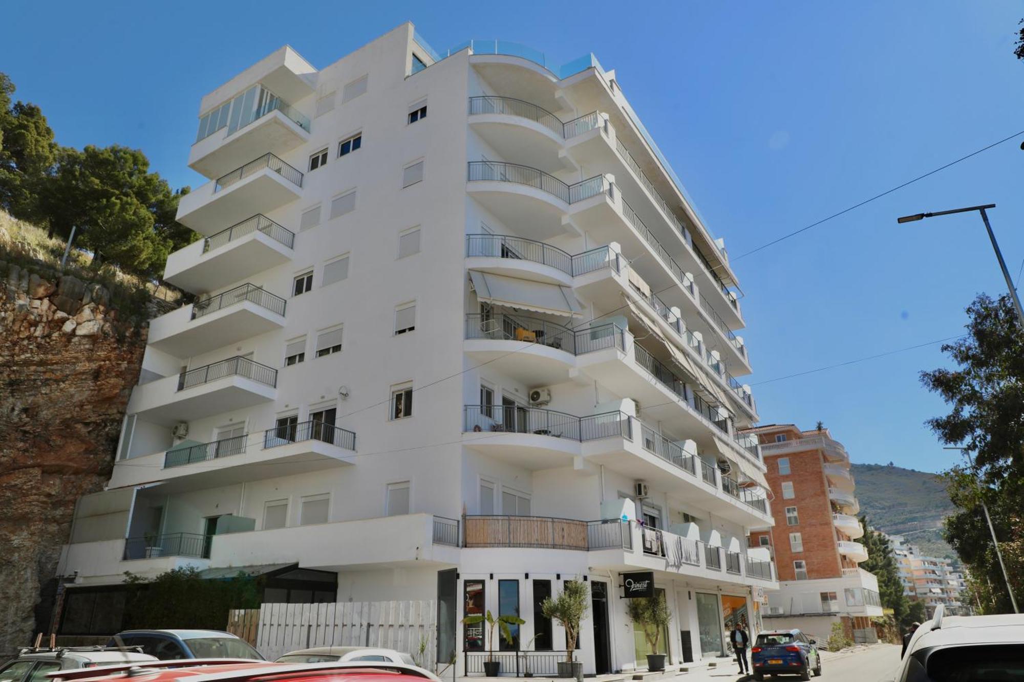 Sela Apartments Sarande Exterior photo